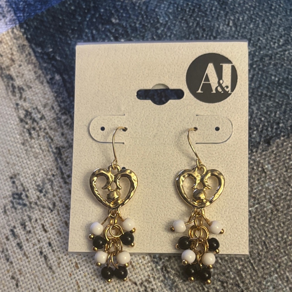 A&J Gold Heart Drop Earrings with Black and White Beads